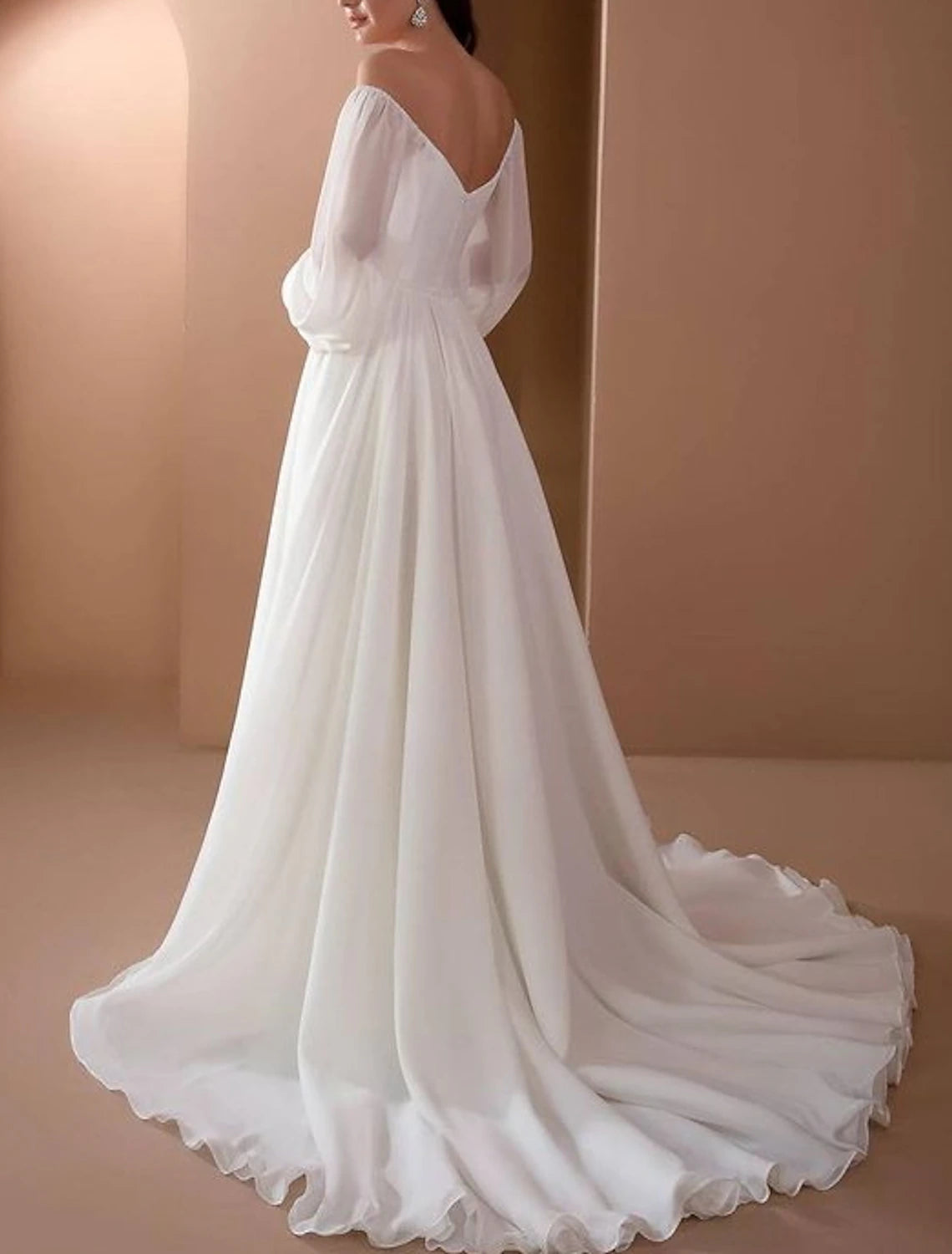 Beach Wedding Beach Vintage Wedding Dresses A-Line Off Shoulder Long Sleeve Court Train Chiffon Bridal Gowns With Pleats Beading