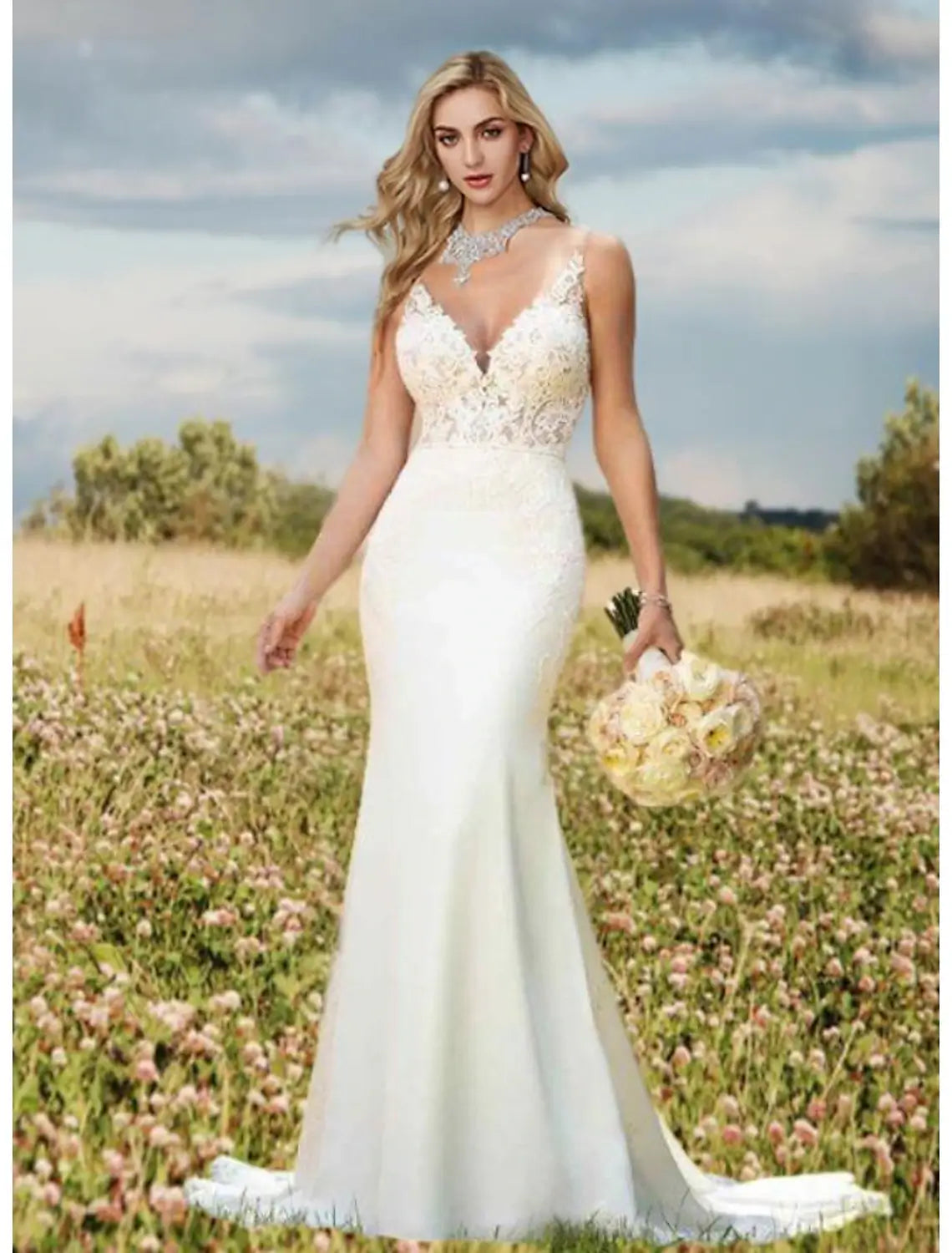 Beach Wedding Engagement Open Back Sexy Formal Wedding Dresses Mermaid V Neck Sleeveless Court Train Lace Bridal Gowns With Appliques