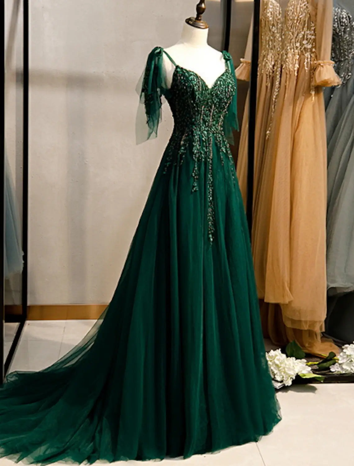 A-Line Party Dress Elegant Engagement Formal Evening Birthday Dress Spaghetti Strap Sleeveless Sweep / Brush Train Polyester with Beading Embroidery dress