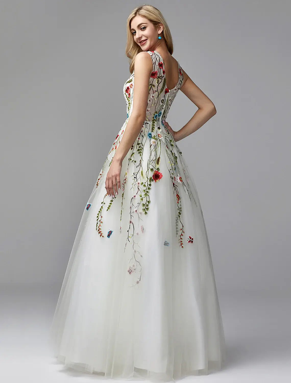 Beach Wedding A-Line Special Occasion Dresses Floral Dress Valentine's Day Wedding Guest Floor Length Sleeveless V Neck Lace with Embroidery Appliques dress