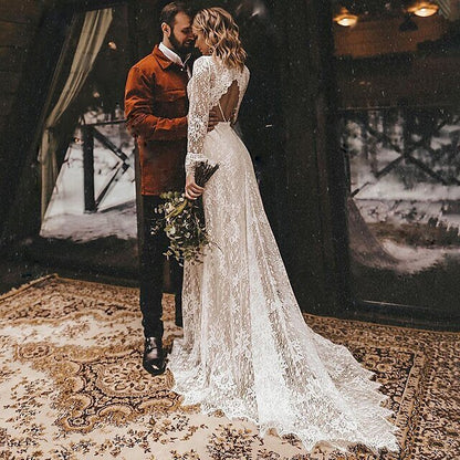 Beach Wedding Beach Open Back Boho Wedding Dresses A-Line V Neck Long Sleeve Court Train Lace Bridal Gowns With Solid Color