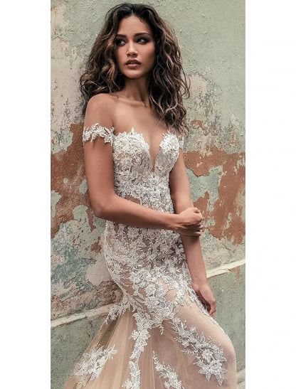 Wedding Dresses in Color Formal Wedding Dresses Mermaid / Trumpet Off Shoulder Cap Sleeve Court Train Lace Bridal Gowns With Appliques