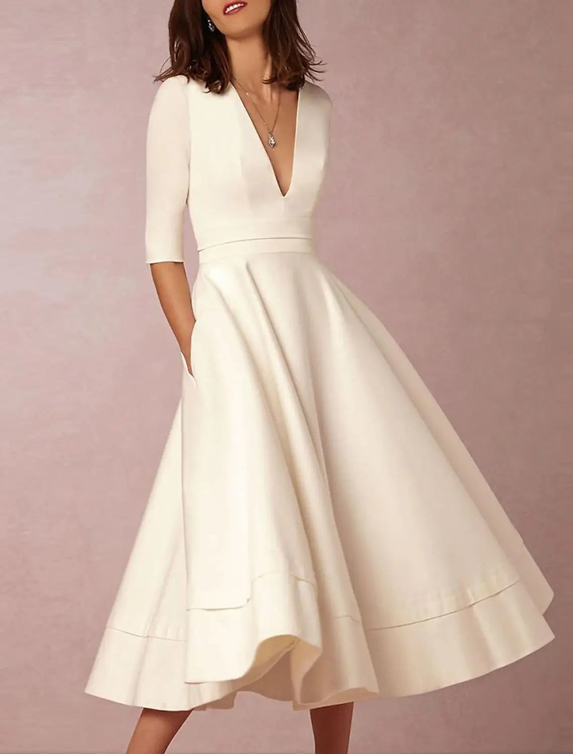 Beach Wedding Beach Simple Wedding Dresses A-Line V Neck Sleeveless Court Train Satin Bridal Gowns With Pleats Ruched dress