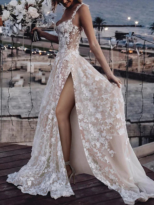 Beach Boho Simple Wedding Dress A-Line Sweetheart Regular Straps Court Train Lace Bridal Gowns With Appliques Split Front