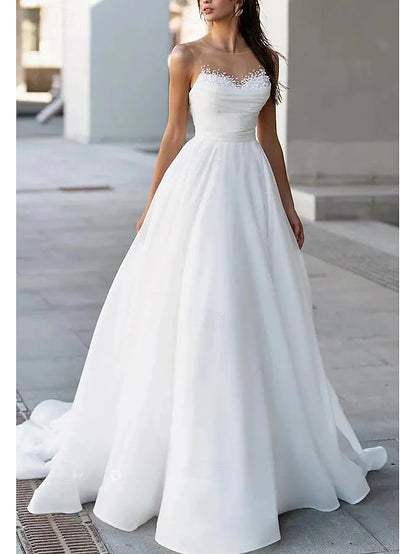 Beach Wedding Dresses A-Line Boat Neck Sleeveless Sweep / Brush Train Tulle Bridal Gowns With Solid Color